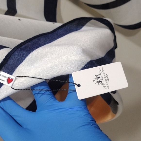 Coco Puss Korean Colorful Women's Large Scarf 33x70" - Red, Orange, Blue, Grey - Picture 7 of 8